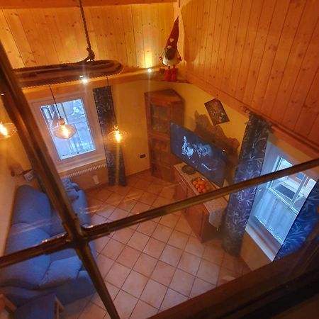 Casa Claudio-Appartamenti In Centro カンピテッロ・ディ・ファッサ エクステリア 写真